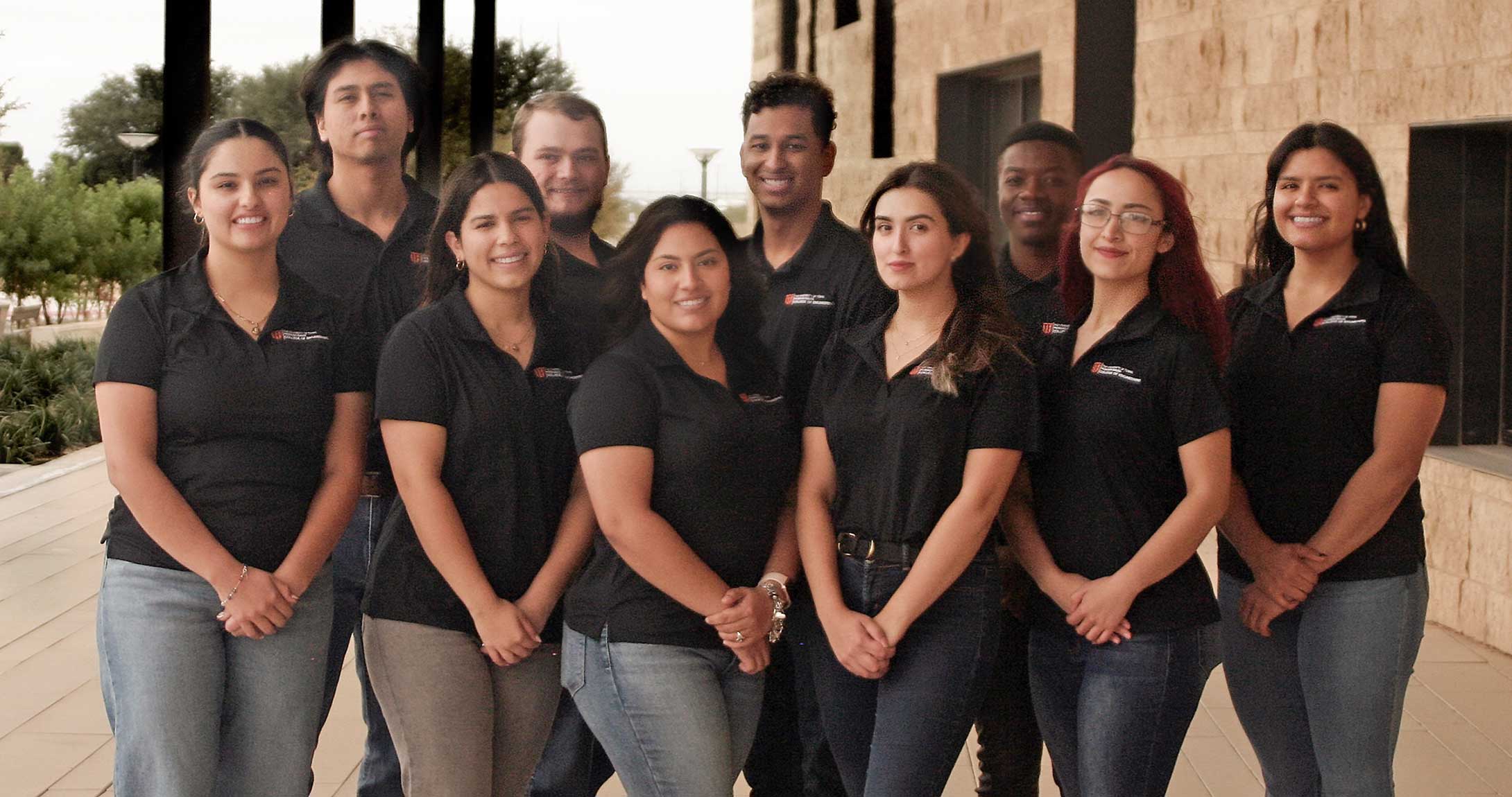 engineering ambassador team posing