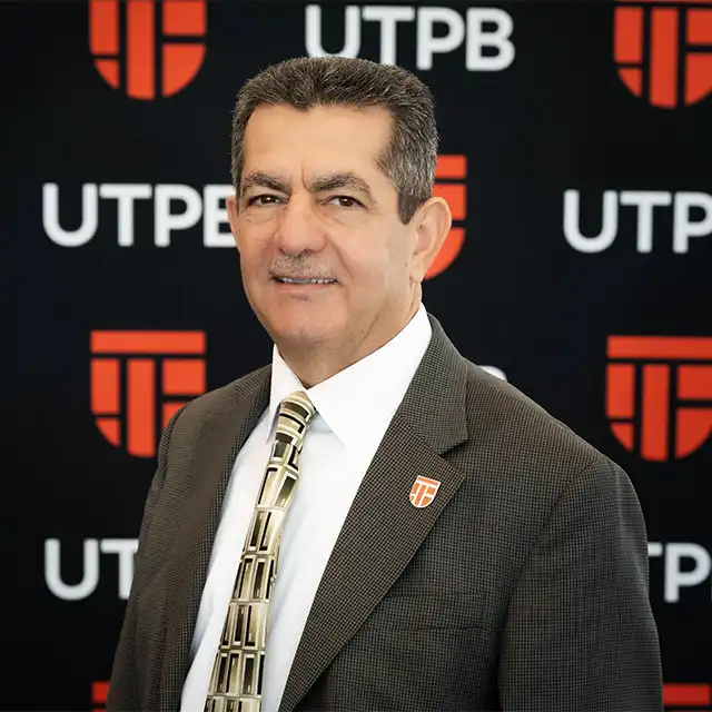 Dr. Bachnak University Headshot