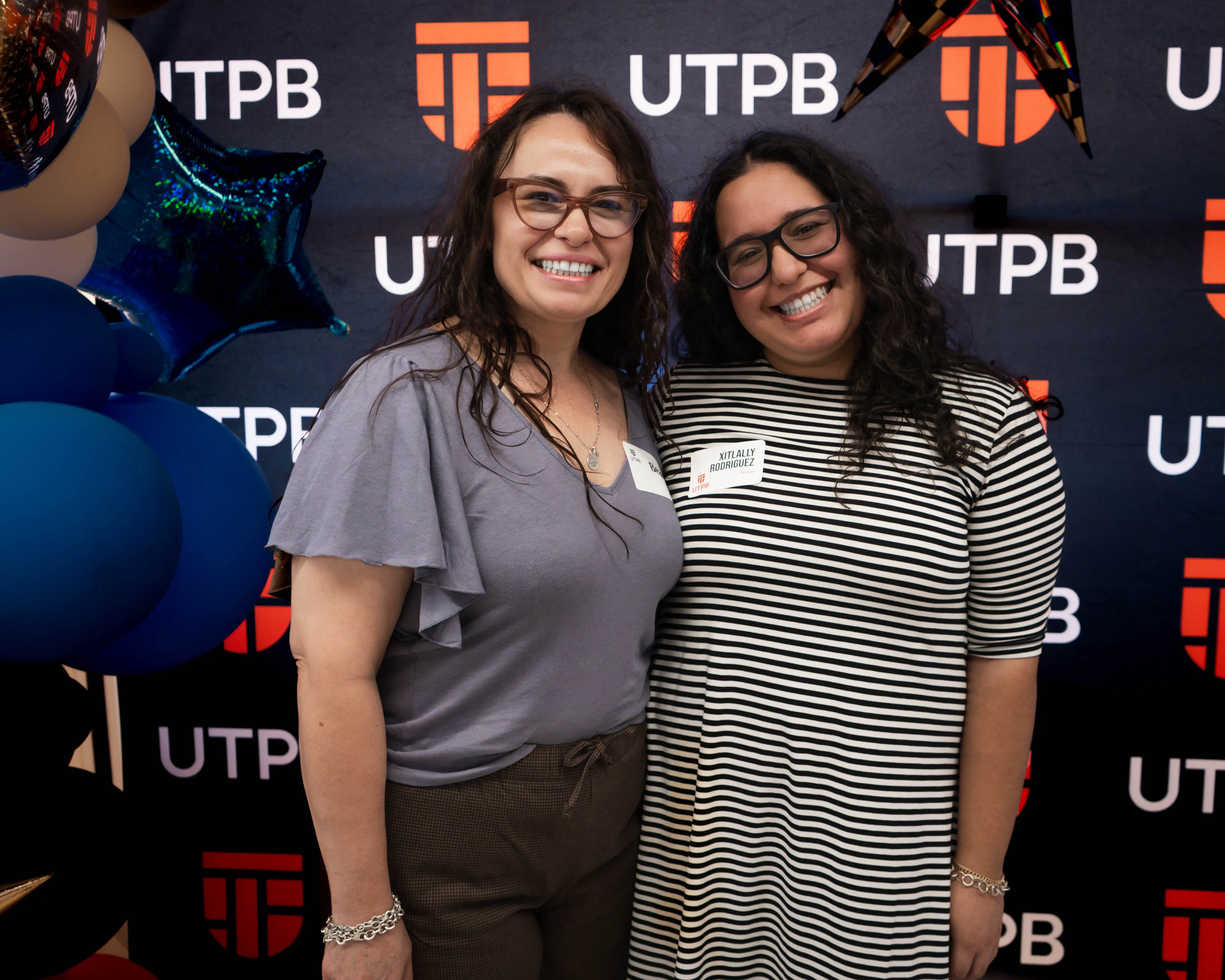 Xitlally and her mom attending the López Scholar luncheon before the beginning of the semester. 