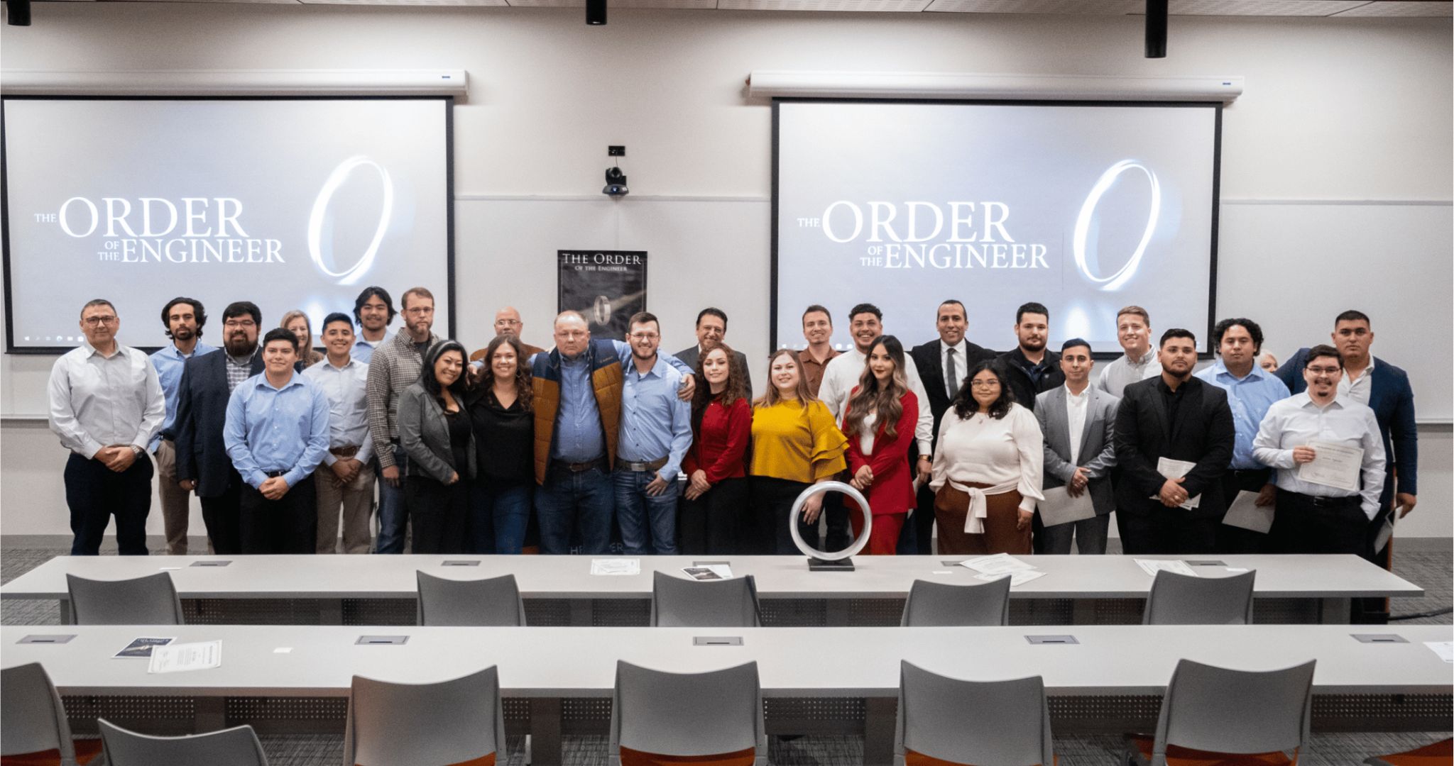 Order of Engineer/ Engineering Students who were inducted posed for a picture